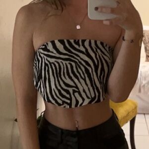 STRAPLESS ZEBRA TOP